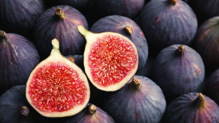 BUAH TIN - Buah tin adalah buah istimewa yang disebut dalam Al Quran yaitu Surah At Tin dan banyak nutrisi dalam kandungan buah tin terbukti bermanfaat.