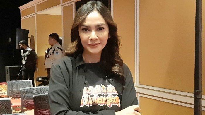 Pemain film dan sinetron Masayu Anastasia saat jumpa pers series Kejarlah Daku Kau Kutangkap di MNC Tower, Jalan Kebon Sirih, Menteng, Jakarta Pusat, Senin (19/12/2022).