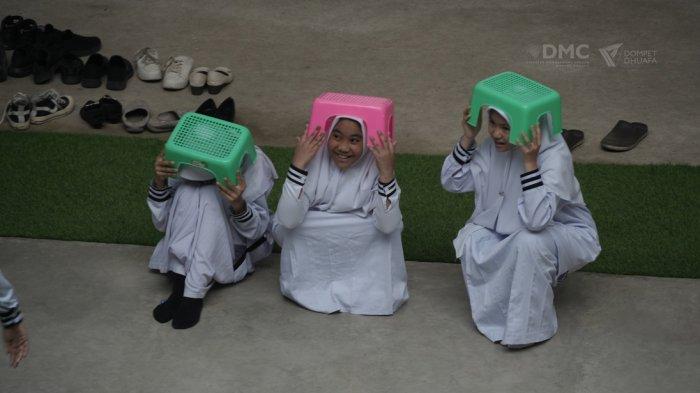 Menyambut Bulan PRB 2024, DMC Dompet Dhuafa Gelar SPAB di Sekolah-Sekolah