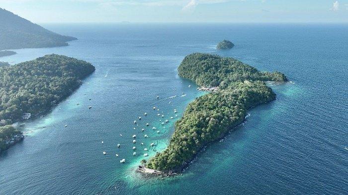 Objek wisata Pulau Rubiah, Sabang.