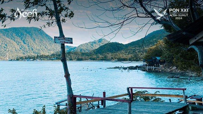 Pemandangan laut di kawasan Ujong Pancu, Kabupaten Aceh Besar, Provinsi Aceh.