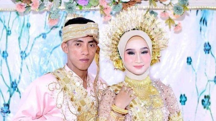 PENGANTIN PENGGANTI - Akun Facebook Nars Dontu Vecek mengunggah foto-foto pernikahan adik gantikan kakak menjadi pengantin. Kisah ini terjadi di Desa Paitana, Kecamatan Kelara, Jeneponto, Sulawesi Selatan, Minggu (16/2/2025).