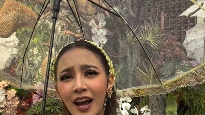 Potret tujuh bulanan Mahalini.