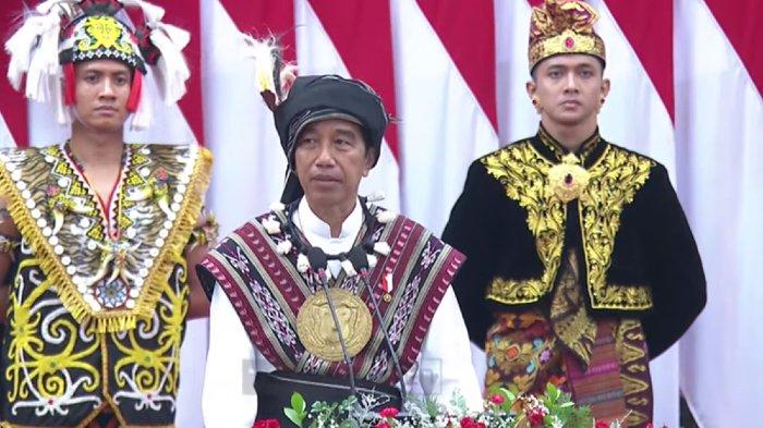 Presiden Jokowi dalam pidato Sidang Tahunan MPR RI di Gedung Nusantara, Senayan, Jakarta, Rabu (16/8/2023).