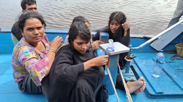 Puluhan pengungsi Rohingya tenggelam akibat boat yang ditumpangi terbalik di sekitaran wilayah perairan Aceh Barat, termasuk anak kecil dan perempuan, ini instruksi Panglima Laot.