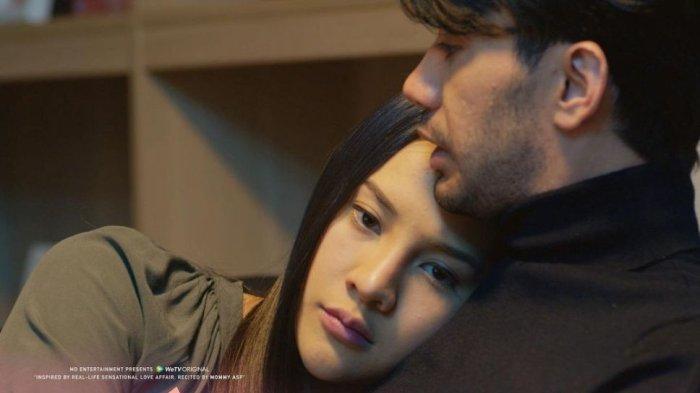 Anya Geraldine dan Reza Rahadian.