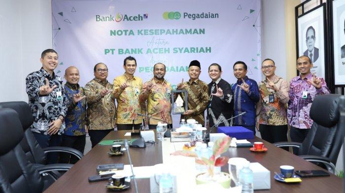 Bank Aceh dan PT Pegadaian Tandatangani MoU