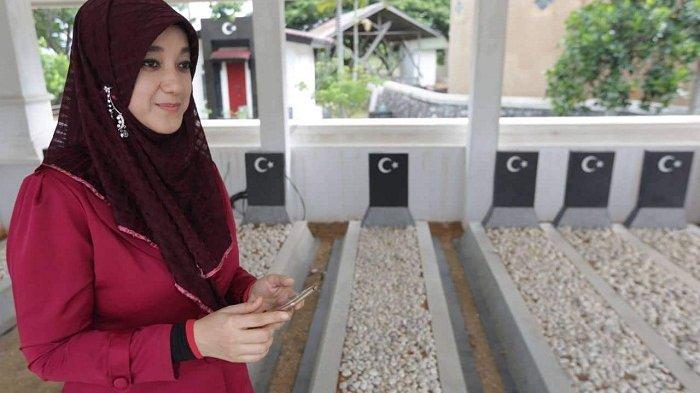 Cut Putri, cucu Sultan Aceh yang juga pemimpin Darud Donya.