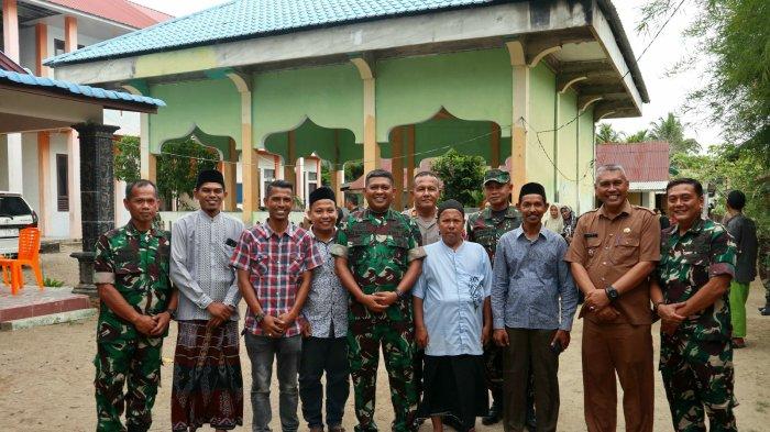 Danrem 011/Lilawangsa, Kolonel Inf Ali Imran meresmikan Meunasah Darul Ijabah Ratu Nahrisyah, di Gampong Kuta Krueng, Kecamatan Gedung Samudera Pase, Aceh Utara, Senin (28/4/2025).