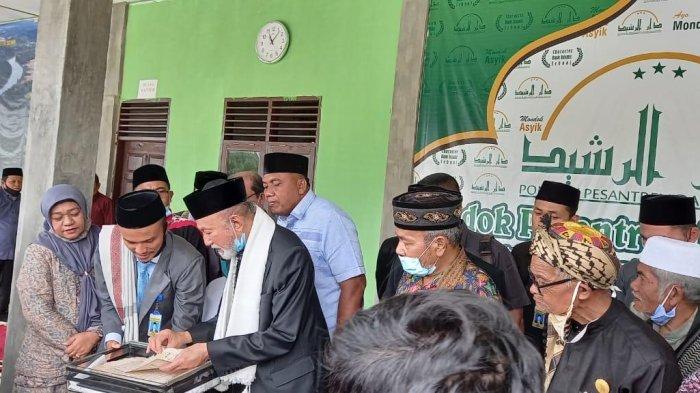Pondok Modern Daarurrahmah Sepadan