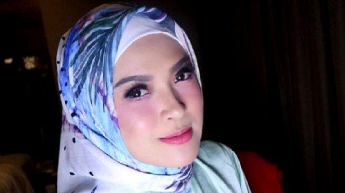 Delia Septianti