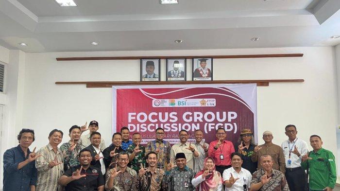 Komisi Penyiaran Indonesia (KPI) Aceh menggelar kegiatan Fokus Group Discussion (FGD) tentang pengusulan “Hari Radio Aceh” yang dilaksanakan pada Selasa, 17 Desember 2024 di Aula Fisip USK, Darussalam, Banda Aceh.