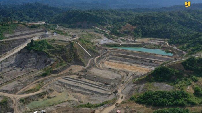 Kementerian Pekerjaan Umum dan Perumahan Rakyat (PUPR) tengah menyelesaikan pembangunan Bendungan Keureuto untuk mengurangi risiko bencana banjir di Kabupaten Aceh Utara, Provinsi Aceh