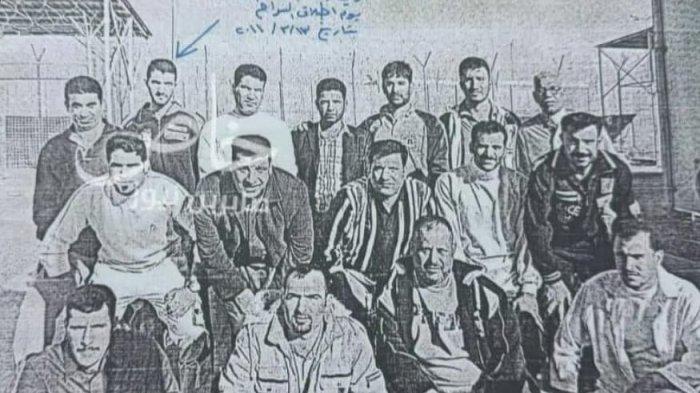 Sebuah bocoran foto yang menunjukkan Presiden Suriah Ahmad al-Sharaa selama bertugas di sebuah penjara di Irak.