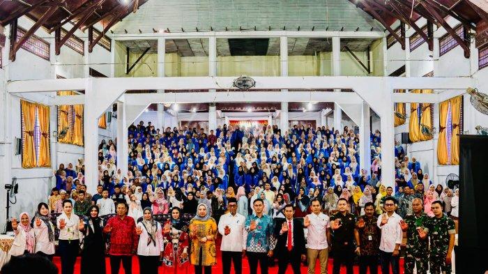 Universitas Jabal Ghafur sukses menggelar acara Diseminasi UU Tindak Pidana Kekerasan Seksual, bekerja sama dengan Kementerian Pemberdayaan Perempuan dan Perlindungan Anak (Kementerian PPPA) serta Yayasan Suara Hati Perempuan, Rabu (25/9/2024).