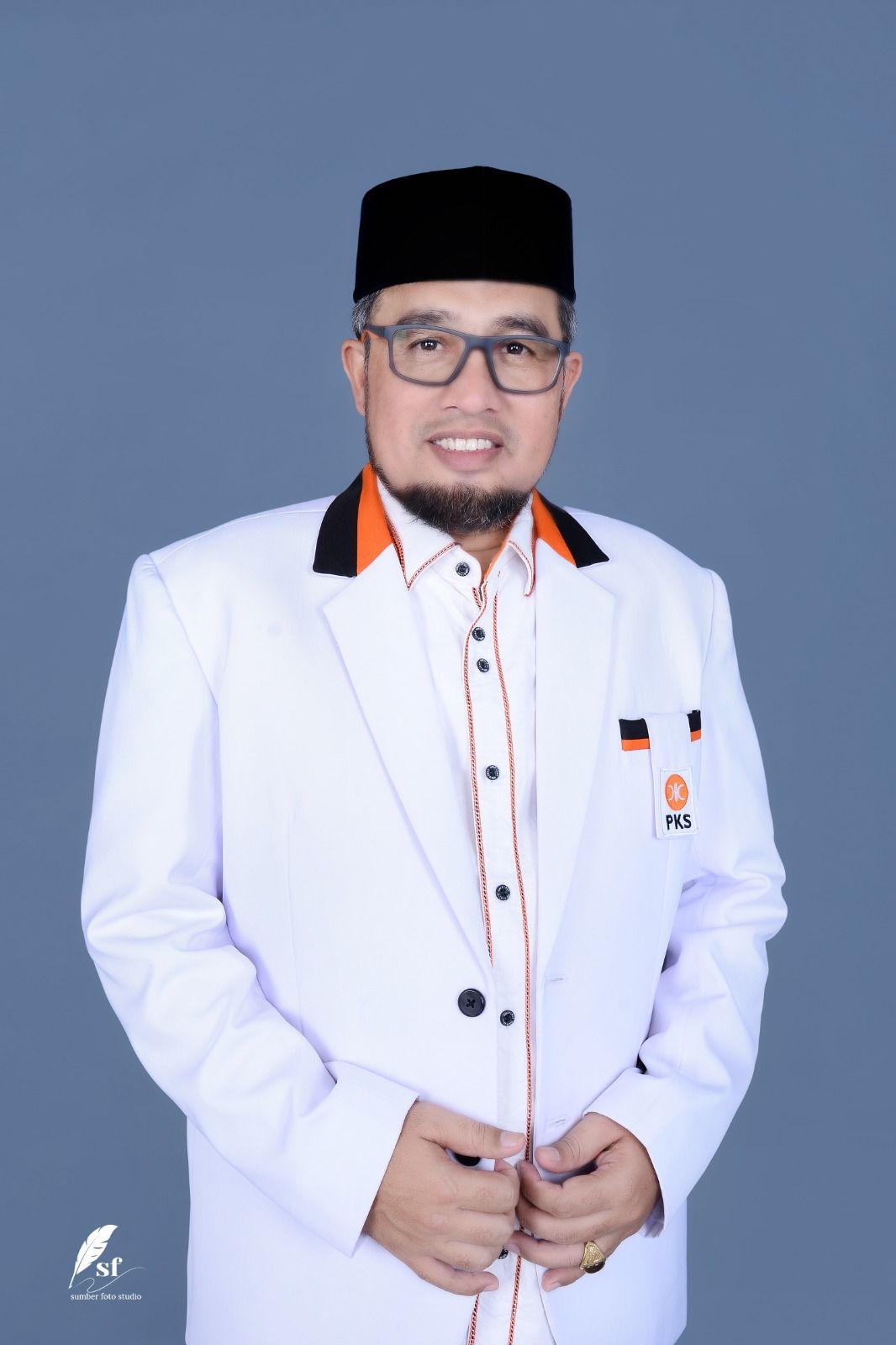 Anggota Komisi I DPRA dari PKS Tgk. H. Irawan Abdullah, S.Ag