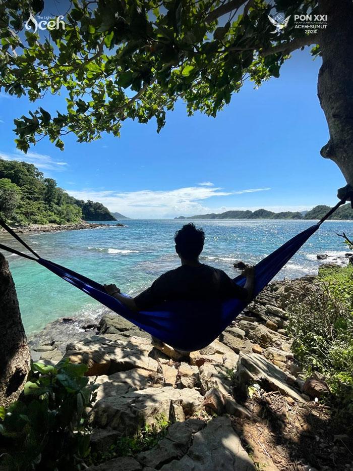Keindahan Pantai Lhok Mata Ie, Kecamatan Peukan Bada, Kabupaten Aceh Besar.