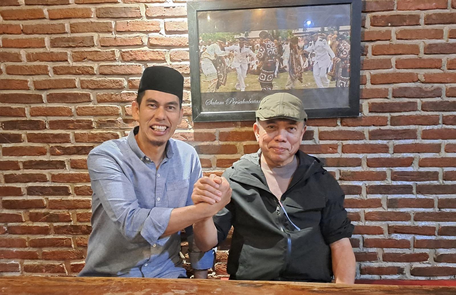 Calon Bupati Aceh Tengah, Bardan Sahidi bersama Irwandi Yusuf