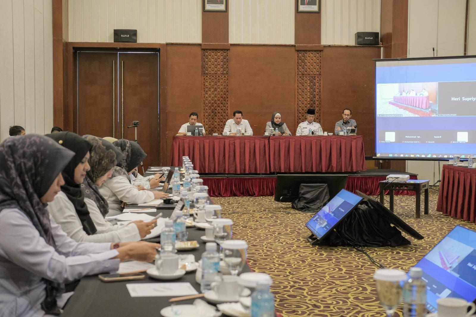 BPJS Ketenagakerjaan melakukan pertemuan dengan para Stakeholder di Aceh dengan tujuan untuk mencegah kemiskinan baru maupun kemiskinan ekstrim melalui Universal Coverage Jamsostek. Banda Aceh (25/06/2025)