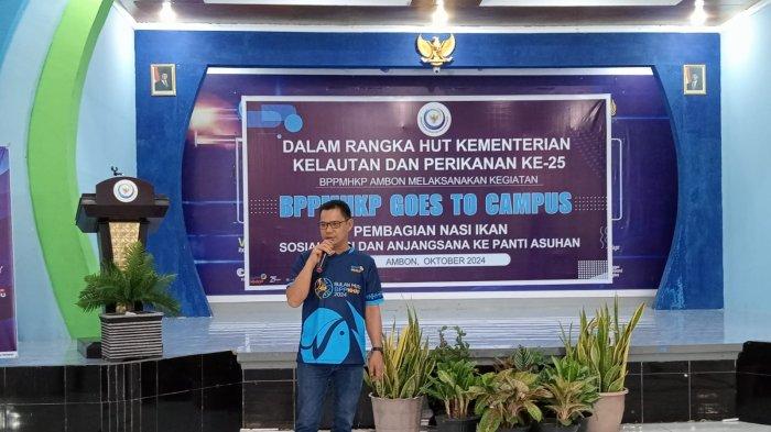 Kepala BPPMHKP Ambon M. Hatta Arisandi saat Kegiatan goes to campus yang difokuskan di kampus Politeknik Perikanan AUP Maluku, Selasa (30/10/2024).