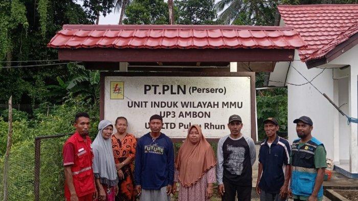 LISTRIK 24 JAM -- 2.625 pelanggan yang tersebar di Pulau Sjahrir, Ay, Rhun, Pulau Hatta dan Pulau Buano itu dapat menikmati listrik 24 jam.