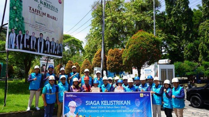 PLN siaga kelistrikan di Gereja Marantha dan Gereja Silo menjelang kebaktian Natal, Selasa (24/12/2024).