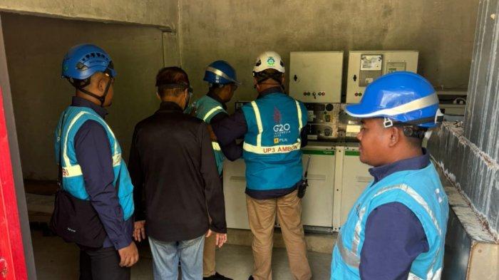 PT PLN (Persero) Unit Induk Wilayah Maluku dan Maluku Utara (UIW MMU) melalui Unit Pelaksana Pelayanan Pelanggan (UP3) Ambon, Unit Layanan Pelanggan (ULP) Baguala menyambungkan listrik berkapasitas 555.000 VA untuk pelanggan baru, yaitu CV Naraya Mitra Cemerlang, yang berlokasi di Desa Laha, Air Sakula, Kota Ambon.