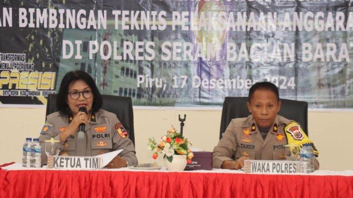 Waka Polres SBB Kompol La Udin Taher membuka kegiatan Asistensi Fungsi Keuangan di lingkungan Polri dan Bimtek pelaksanaan anggaran 2025, berlangsung di Aula Polres SBB, Selasa (17/12/2024).