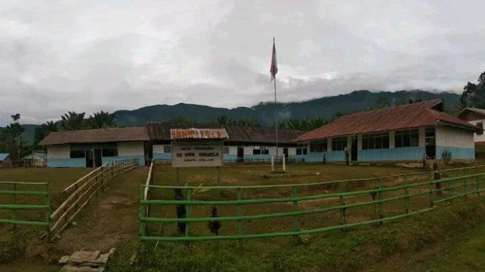 Tampak depan SD YPPK Manusela