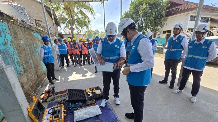 Siaga Pilkada 2024 PLN UIW MMU didukung oleh 1.250 personel yang tersebar di 203 posko di seluruh wilayah Maluku dan Maluku Utara.