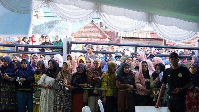 BERKAH RAMADAN PLN -- PLN Unit Induk Wilayah Maluku dan Maluku Utara menghadirkan Pasar Murah Ramadan 1446 H melalui program Terang Berkah Ramadan pada Jumat (14/3/2025)
