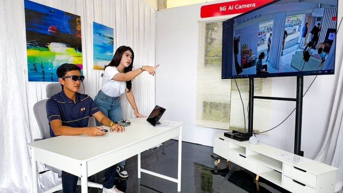 Telkomsel hadirkan berbagai inovasi use case 5G tambahan terbaru yang mencakup 5G Cloud Gaming, 5G Smart Desktop, 5G MR Multiplayer, 5G FTTR (Fiber to The Room), 5G AI Camera dan 5G Portable HD yang memberikan pengalaman teknologi terkini bagi para pengunjung dan masyarakat sekitar area PON XXI Aceh-Sumut 2024
