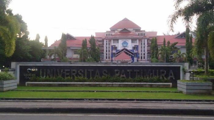 Tampak depan Universitas Pattimura Ambon