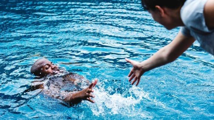 8 Makna Mimpi Tenggelam: Tanda-tanda dan Pesan yang Terkandung di Dalamnya
