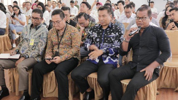 Asita Bali bersama para stakeholder pariwisata, akademisi, dewan, hingga pemerintah duduk bersama membahas Bali ke depan dalam acara Sakira di Denpasar.
Sakira merupakan singkatan dari 'Saatnya Kita Bicara' menghadirkan puluhan insan pariwisata dan stakeholder untuk membahas masa depan Pulau Dewata.