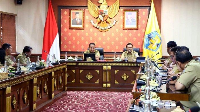 Acara diskusi dan ramah tamah PJ Gubernur Bali di Ruang Rapat Praja Sabha Kantor Gubernur Bali, Denpasar, pada Senin (11/9/2023).