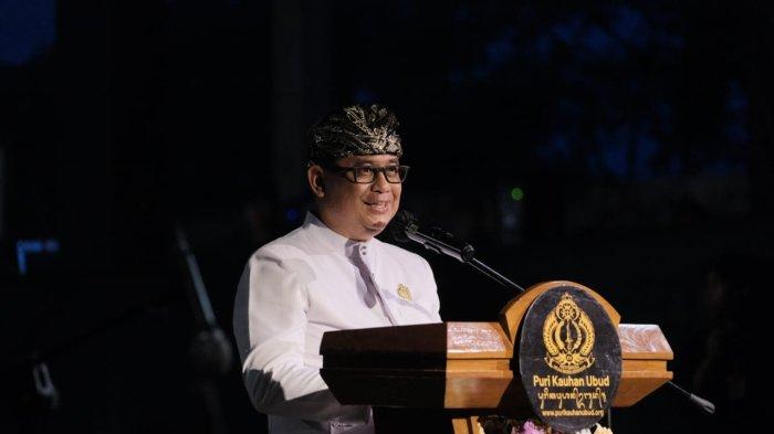 Ari Dwipayana menyampaikan, setidaknya ada lima tantangan yang akan dihadapi PJ Gubernur Bali. Pertama, PJ Gubernur Bali perlu memastikan situasi politik di Bali kondusif di tahun politik.