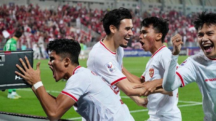 Arkhan Fikri meluapkan kegembiraan usai Timnas U23 Indonesia menang adu penalti lawan Korea Selatan.