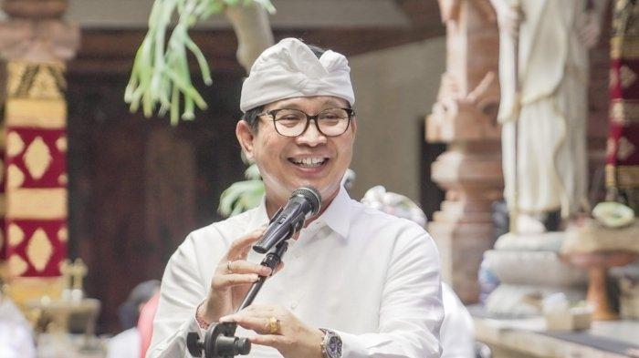Sekda Badung I Wayan Adi Arnawa mengakui jika ada beberapa wilayah di Badung yang masih kumuh. Hanya saja semua itu tidak banyak dan sudah ditangani dengan baik oleh Pemkab Badung.