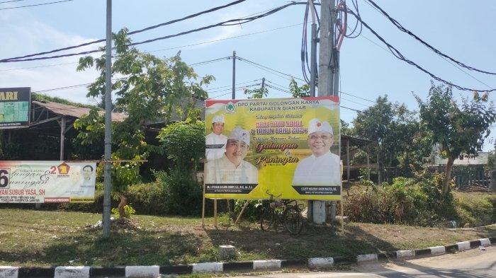 Baliho ucapan Hari Raya Galungan dan Kuningan yang dipermasalahkan Satpol PP Gianyar. (Ist)