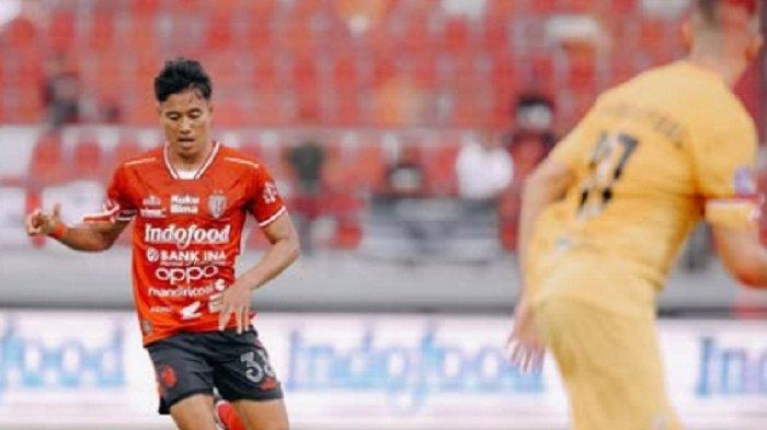 Andhika Wijaya sempat mengalami amnesia ringan akibat cedera benturan pada kepalanya. Cedera tersebut didapat Andhika saat Bali United meladeni PSS Sleman di Stadion Kapten I Wayan Dipta, Gianyar, pada Senin (16/9/2024).