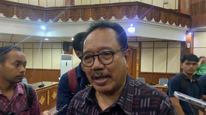Acara serah terima ini, dipimpin langsung Wakil Gubernur Bali, Tjokorda Oka Artha Ardana Sukawati (Cok Ace) di Wiswa Sabha.