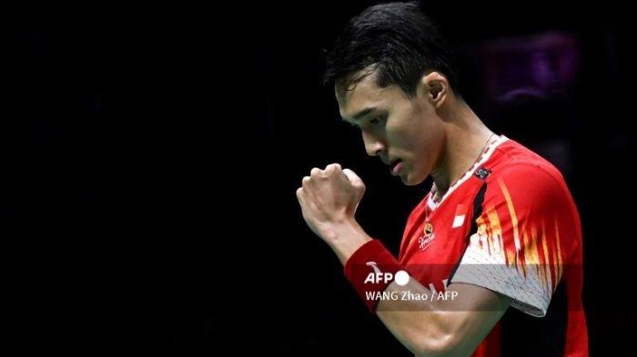 Jonatan Christie Saat Memenangkan point Lawan Wang Tzu Wei saat semi-final Thomas dan Uber Cup 2024