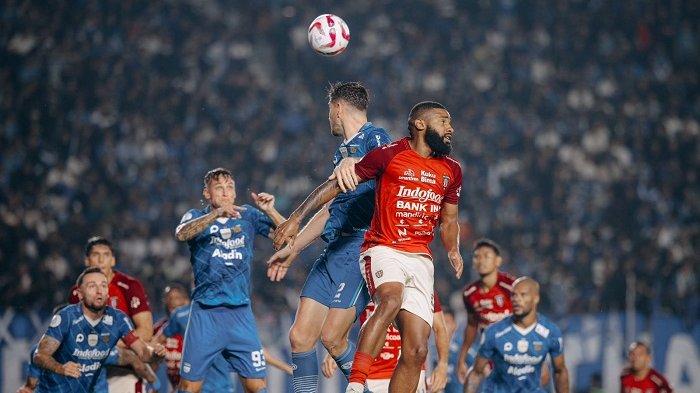 Laga kandang Bali United versus Persib Bandung sedianya berlangsung di Stadion Kapten I Wayan Dipta Gianyar Bali pada Minggu, 1 Desember 2024 dalam lanjutan pekan ke-12 BRI Liga 1 2024/2025.