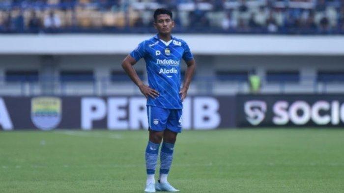 I Putu Gede saat berseragam Persib Bandung saat Liga 1 musim 2023/2024. Kini Putu Gede siap comeback setelah menjalani lima skorsing pertandingan.