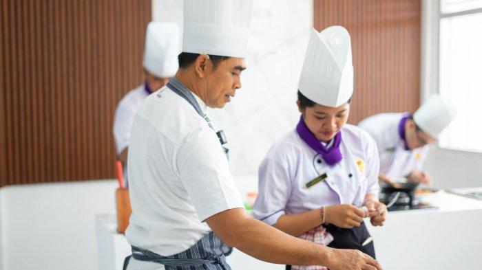Expert Workshop, The Hotel International School - Expert Workshop Aston Denpasar Hotel, Mengungkap Rahasia Industri Perhotelan Bersama Mahasiswa