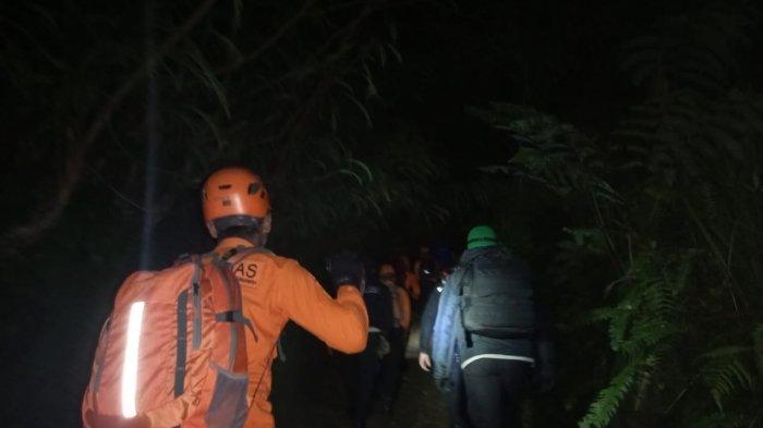 Operasi SAR - Jenazah Bule Ditemukan di Puncak Gunung Agung Bali, 10 Personel Terlibat Dalam Operasi SAR
