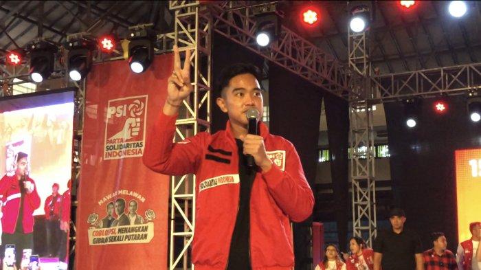 Sementara itu, Ketua Umum PSI Kaesang Pangarep menyatakan siap maju Pilkada Jakarta 2024. Niatnya untuk maju di Pilkada Jakarta tak surut meski partai politik yang tergabung dalam KIM sudah menyepakati nama Ridwan Kamil untuk diusung sebagai cagub Jakarta. Meski PSI merupakan bagian dari KIM, namun Kaesang justru menyatakan siap bertarung dengan Ridwan Kamil.