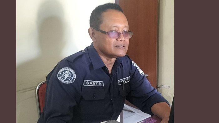 KLARIFIKASI - Kasi Humas Polres Bangli, AKP I Wayan Sarta memberikan klarifikasi terkait kabar simpang siur kasus perkelahian yang berujung kematian di arena sabung ayam di Desa Songan, Kecamatan Kintamani, Bangli.