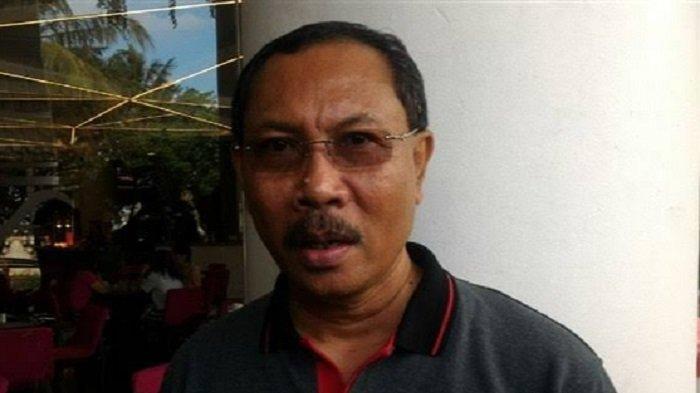 Kepala Disperinaker, I Putu Eka Merthawan